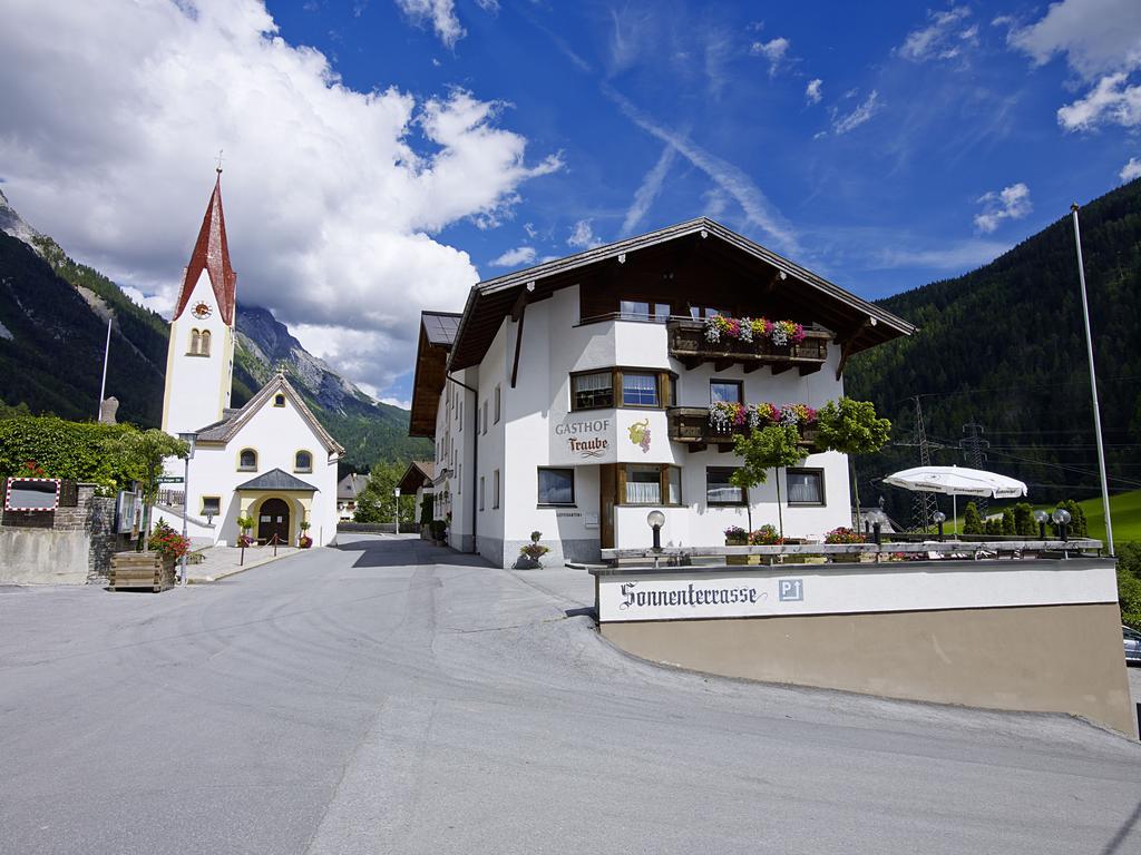 Hotel Traube Pettneu am Arlberg Dış mekan fotoğraf