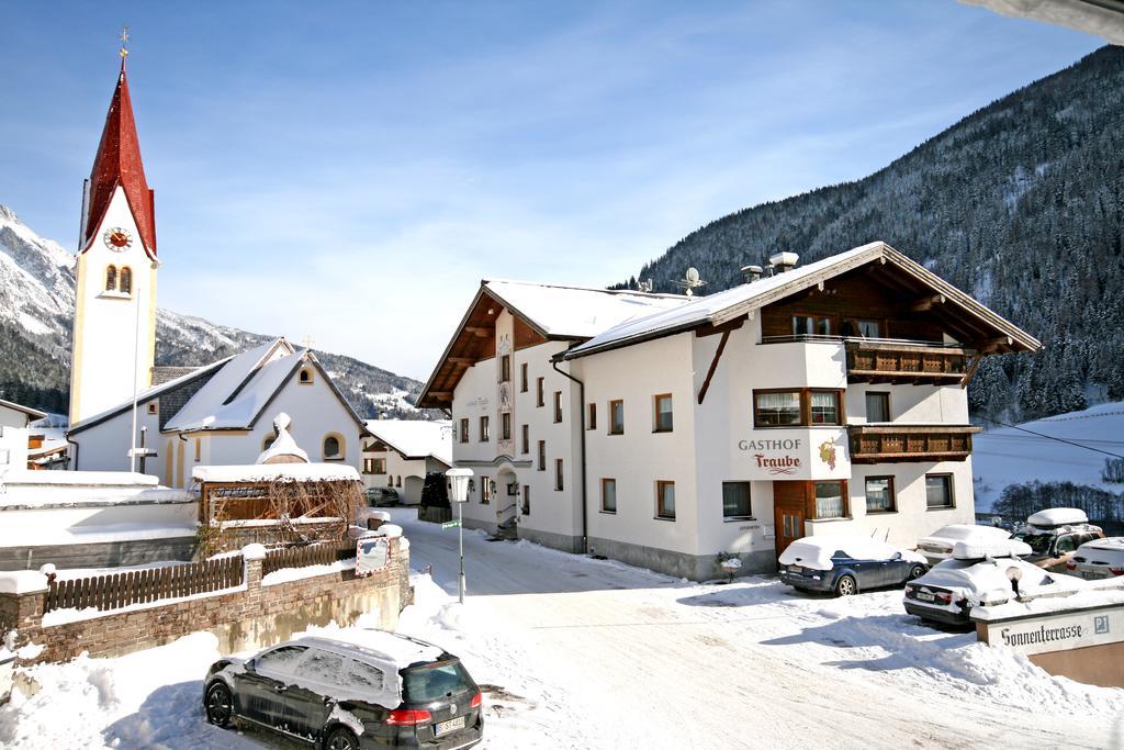 Hotel Traube Pettneu am Arlberg Dış mekan fotoğraf