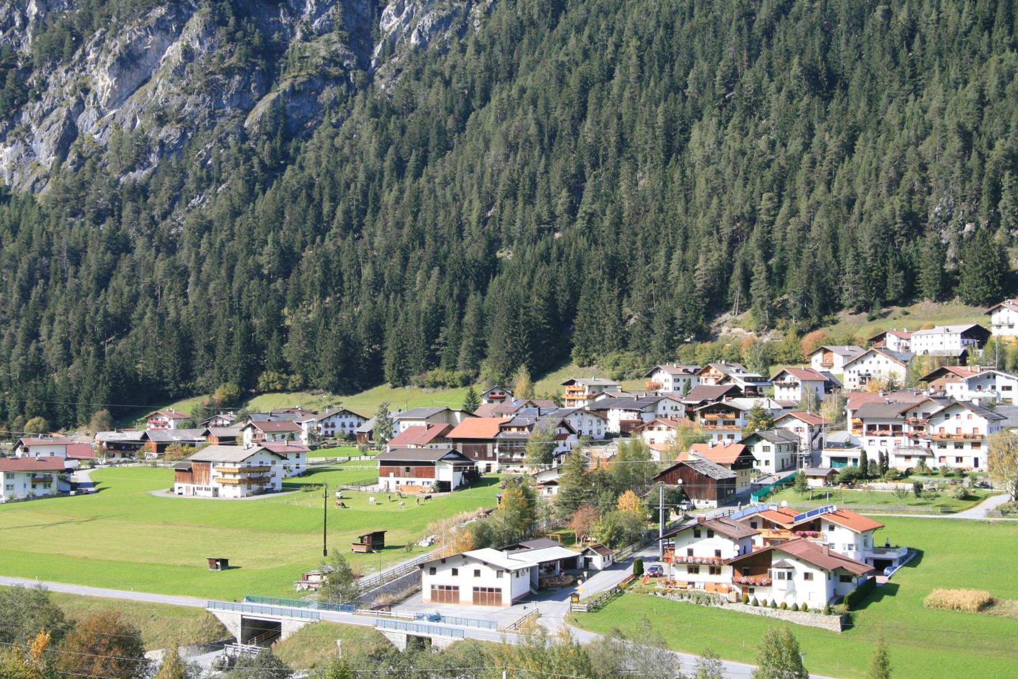 Hotel Traube Pettneu am Arlberg Dış mekan fotoğraf