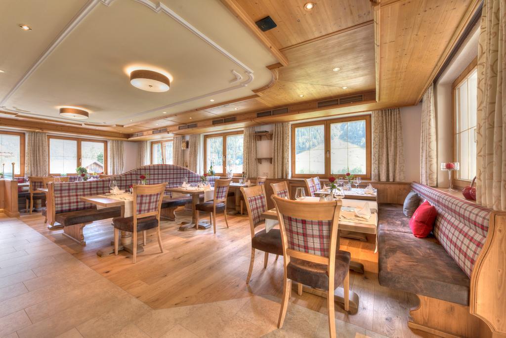 Hotel Traube Pettneu am Arlberg Dış mekan fotoğraf