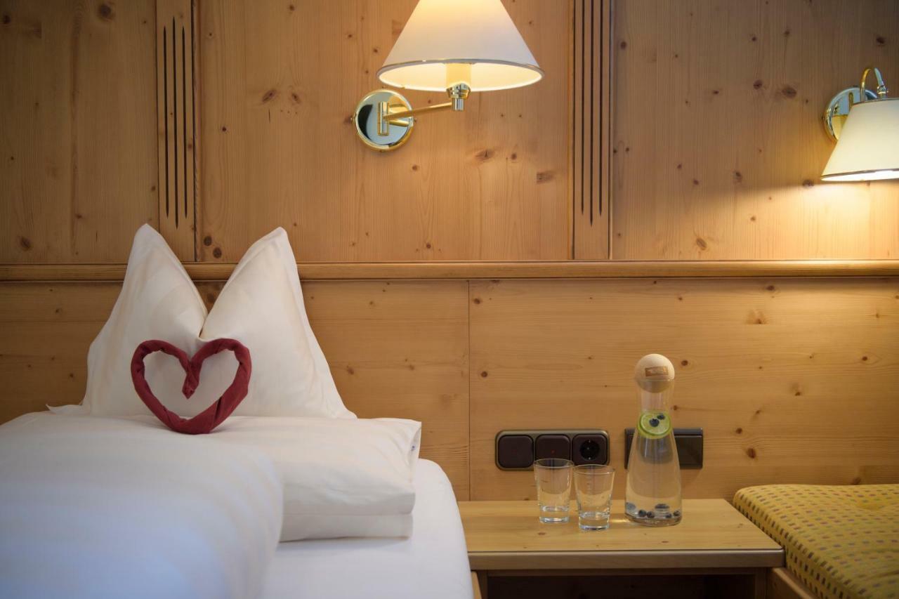 Hotel Traube Pettneu am Arlberg Dış mekan fotoğraf