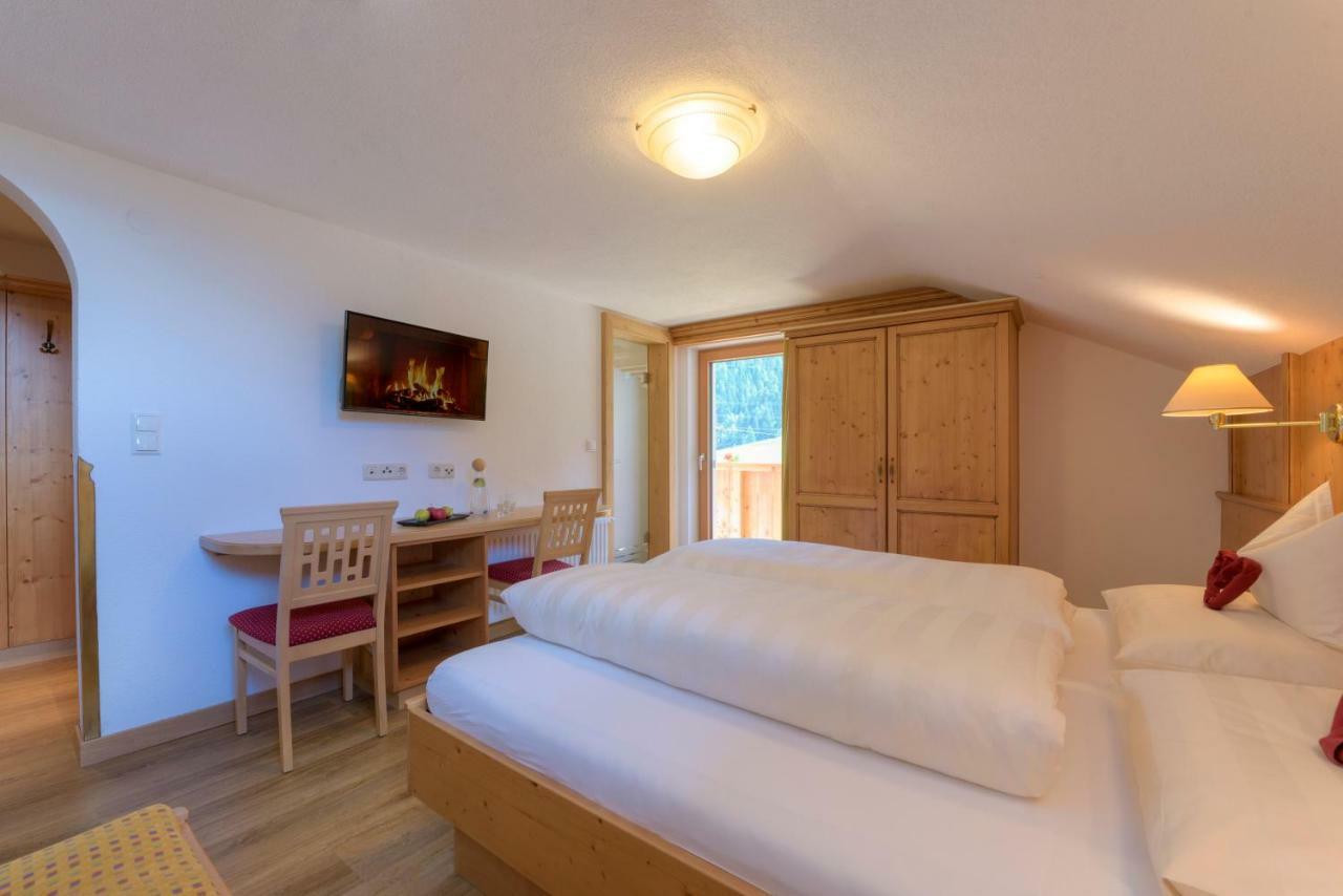 Hotel Traube Pettneu am Arlberg Dış mekan fotoğraf
