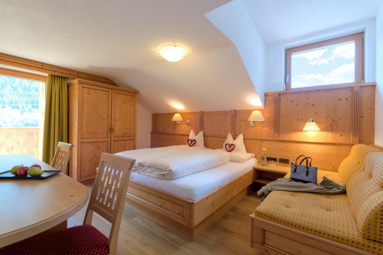 Hotel Traube Pettneu am Arlberg Dış mekan fotoğraf